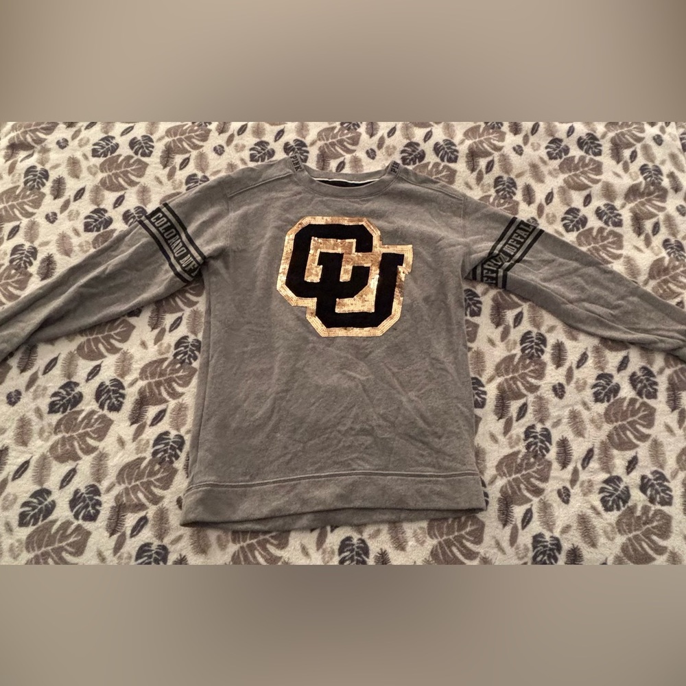 Grey Colorado University crewneck. XS.
